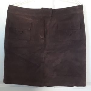 I.e. skirt suede